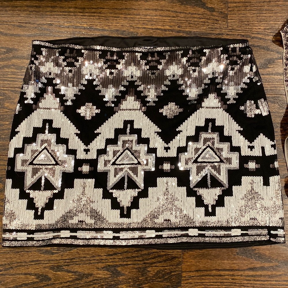 Express tribal sparkle skirt